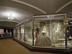 Оружейная палата, светский костюм в России 16-20 веков