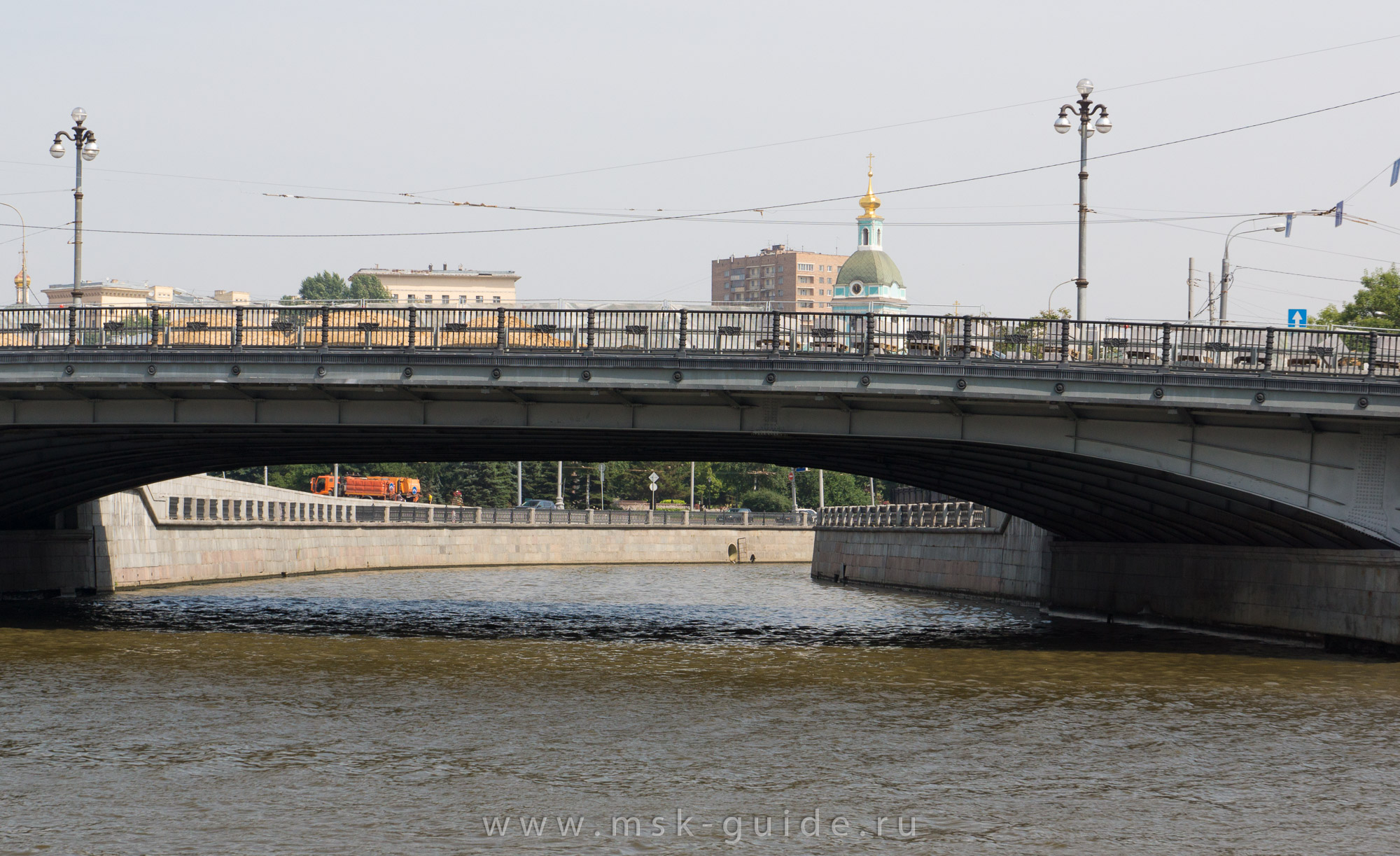 Место впадения реки Яузы а Москва реку Место впадения реки Яузы а Москва реку