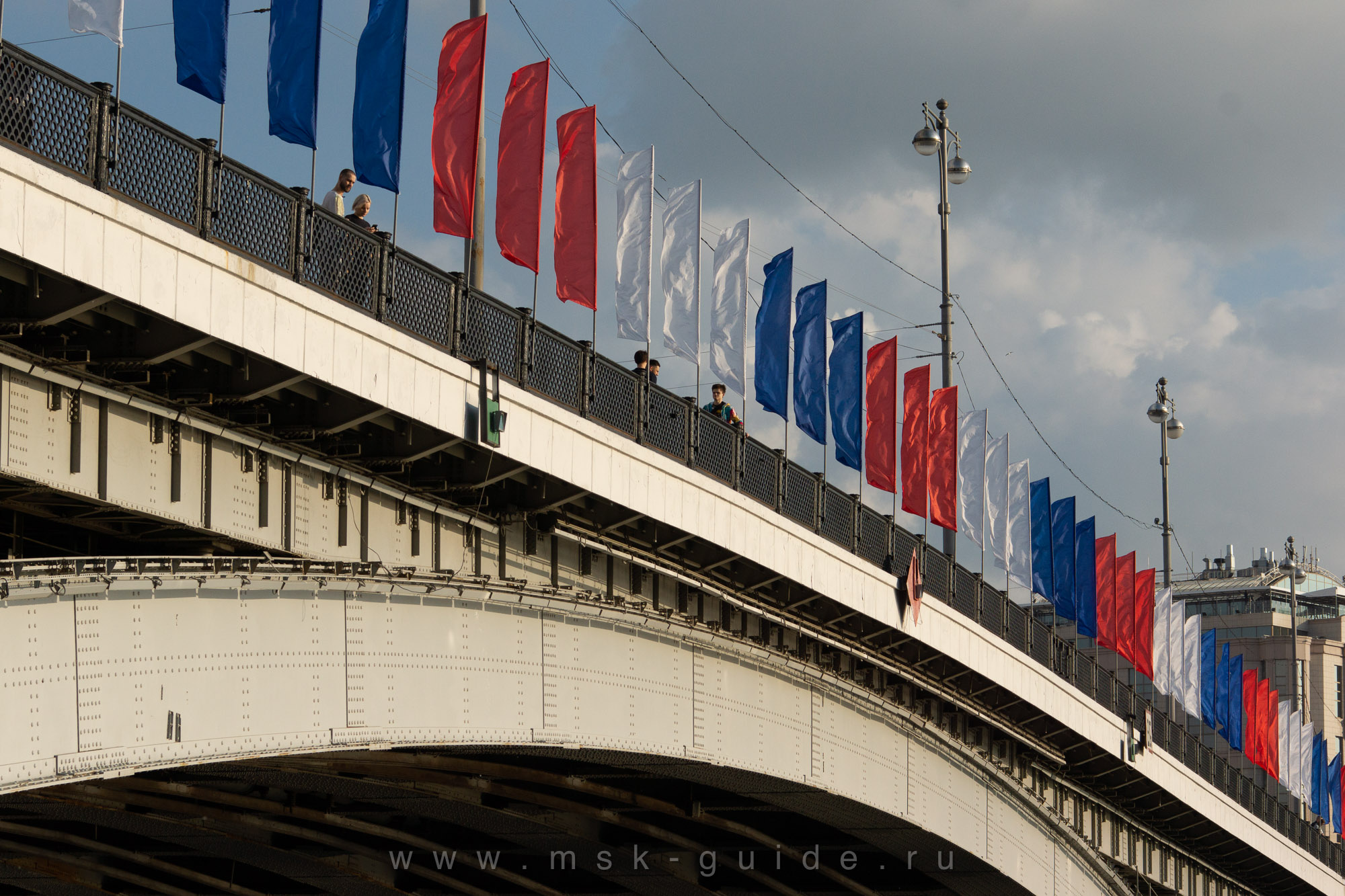 Большой Устьинский мост в Москве Большой Устьинский мост в Москве