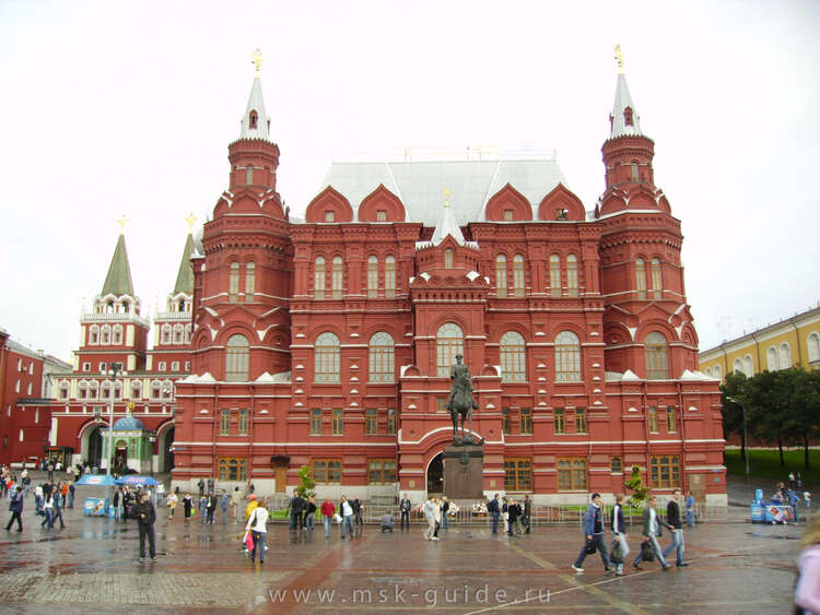 Красная площадь в Москве: путеводитель и карта