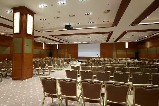 Конференц Холл