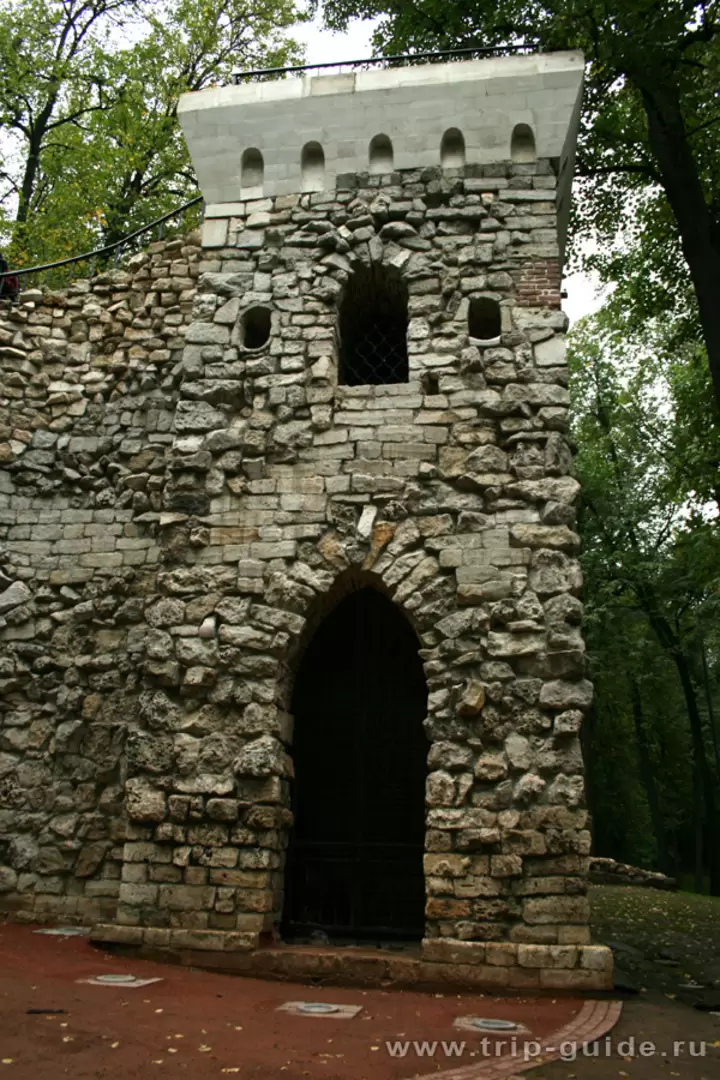 Башня-руина Башня-руина
