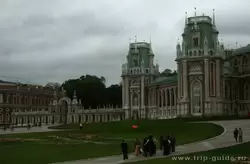Большой дворец и галерея-ограда, Царицыно