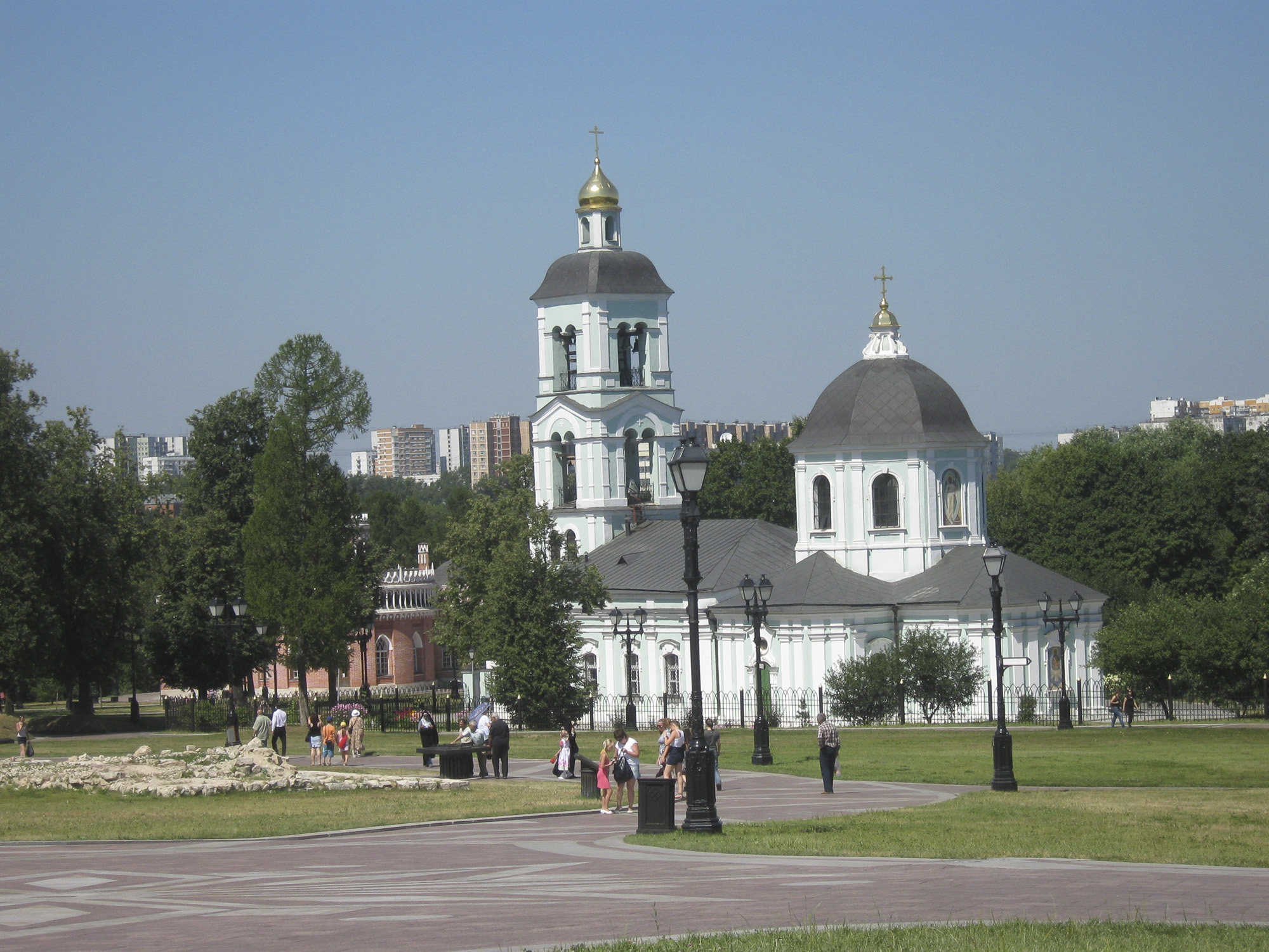 Церковь Пресвятой Богородицы Живоносный Источник в музее-заповеднике Царицыно Церковь Пресвятой Богородицы Живоносный Источник в музее-заповеднике Царицыно