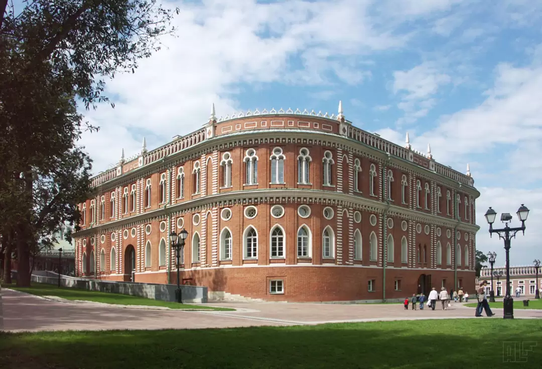 Хлебный дом в Царицыно Хлебный дом в Царицыно
