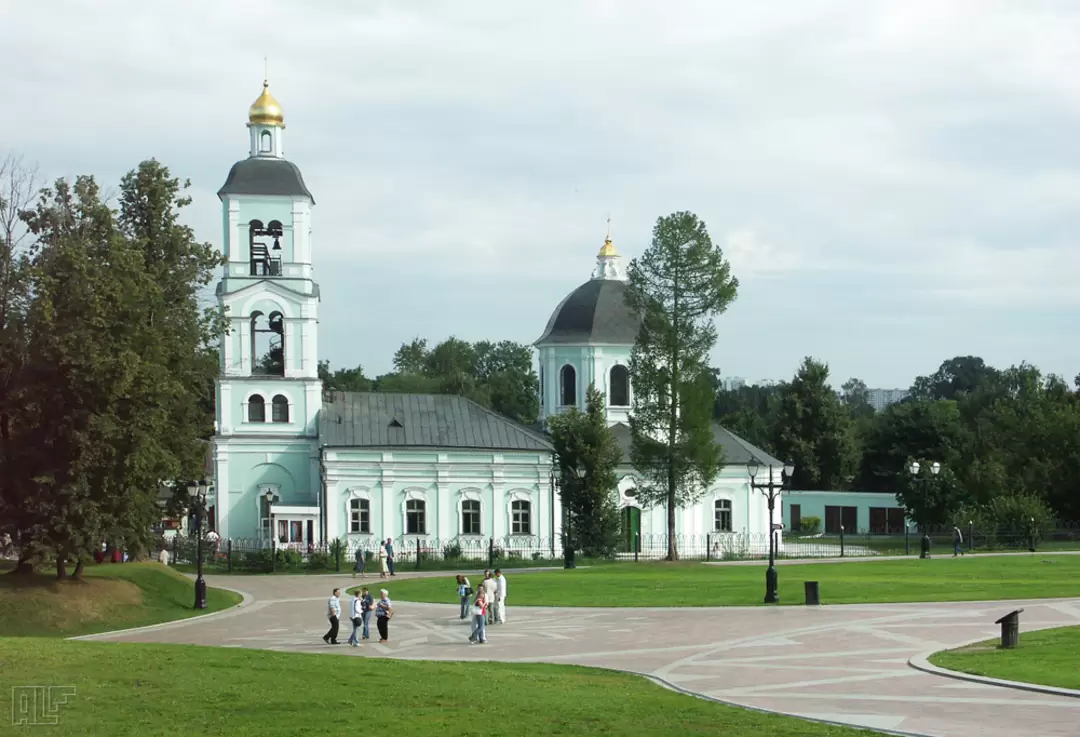 Храм иконы Божией матери Живоносный источник Храм иконы Божией матери Живоносный источник