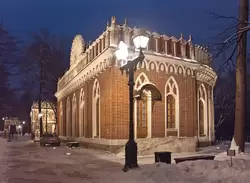 Малый дворец в парке Царицыно