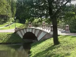 Мост над речкой