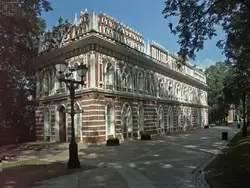 Оперный дом в парке Царицыно