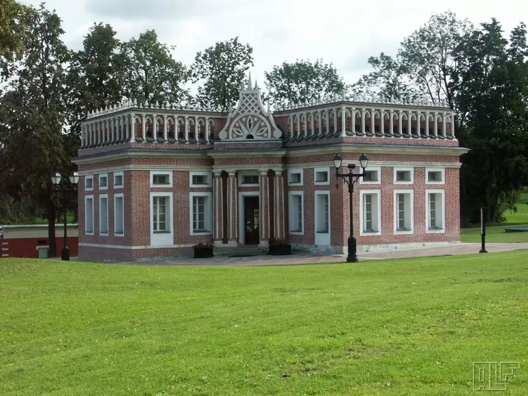 Первый Кавалерский корпус в Царицыно Первый Кавалерский корпус в Царицыно