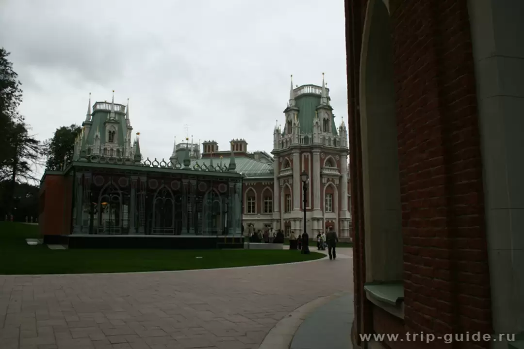 Входной павильон в Царицыно Входной павильон в Царицыно